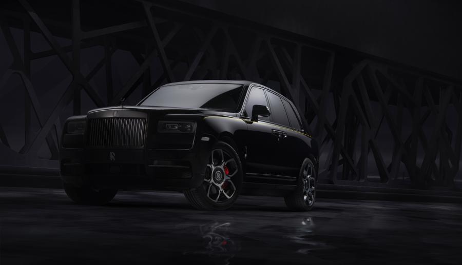  Rolls-Royce Cullinan Black Badge 2019 года  (UK) (фото 1 из 20)